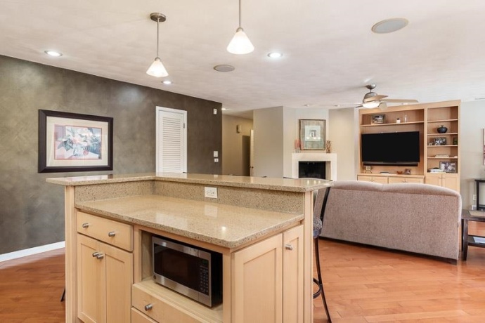 2303 ROCK, ROCKFORD, Illinois 61103, 3 Bedrooms Bedrooms, ,3 BathroomsBathrooms,House,For Sale,ROCK,202507585