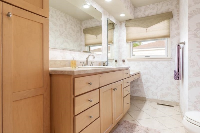 2303 ROCK, ROCKFORD, Illinois 61103, 3 Bedrooms Bedrooms, ,3 BathroomsBathrooms,House,For Sale,ROCK,202507585