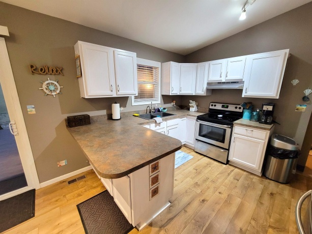 13 Birch, Putnam, Illinois 61560, 3 Bedrooms Bedrooms, ,1 BathroomBathrooms,House,For Sale,Birch,202507588