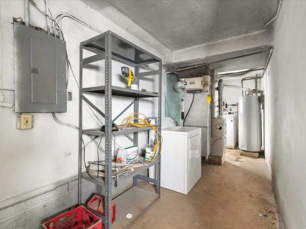 4381 Safford, ROCKFORD, Illinois 61101, 2 Bedrooms Bedrooms, ,1 BathroomBathrooms,House,For Sale,Safford,202507590