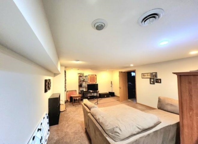 211 Cliffside, ROCKTON, Illinois 61072, 4 Bedrooms Bedrooms, ,2 BathroomsBathrooms,House,For Sale,Cliffside,202507591