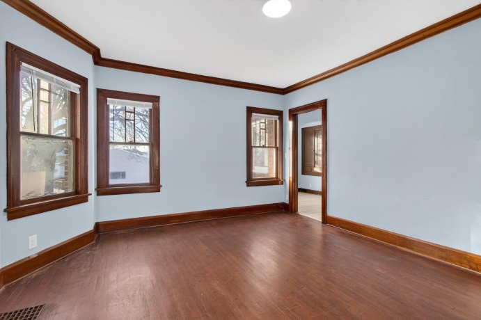 324 Paris, ROCKFORD, Illinois 61107, 4 Bedrooms Bedrooms, ,1 BathroomBathrooms,House,For Sale,Paris,202507592