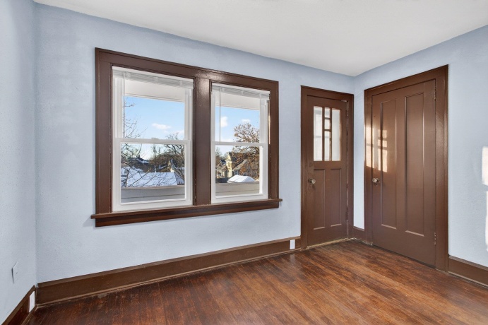 324 Paris, ROCKFORD, Illinois 61107, 4 Bedrooms Bedrooms, ,1 BathroomBathrooms,House,For Sale,Paris,202507592