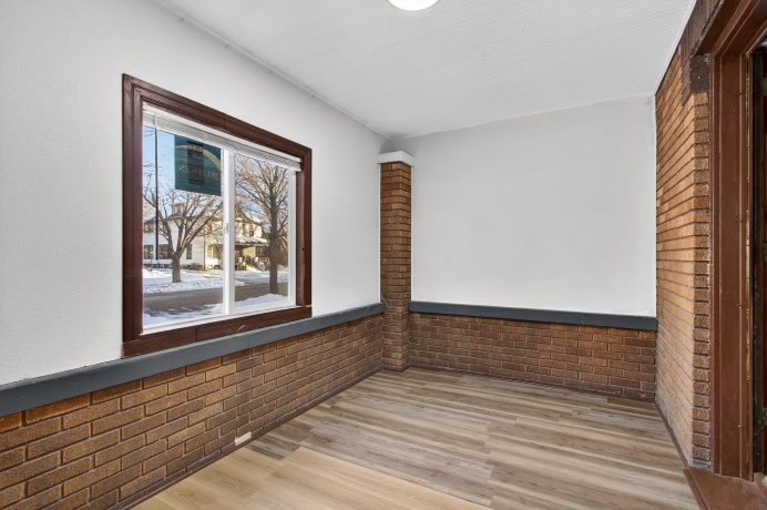 324 Paris, ROCKFORD, Illinois 61107, 4 Bedrooms Bedrooms, ,1 BathroomBathrooms,House,For Sale,Paris,202507592