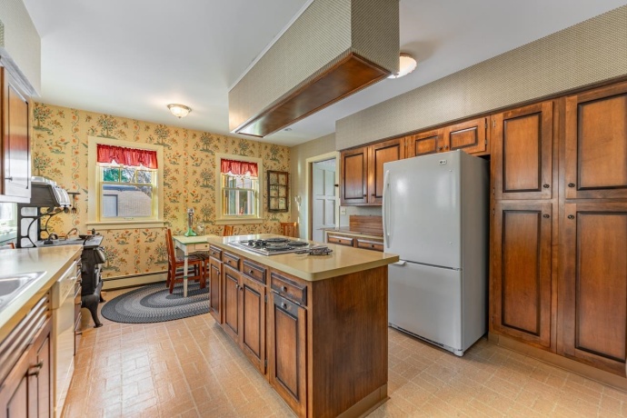 2127 Jackson, ROCKFORD, Illinois 61107, 3 Bedrooms Bedrooms, ,1 BathroomBathrooms,House,For Sale,Jackson,202507593