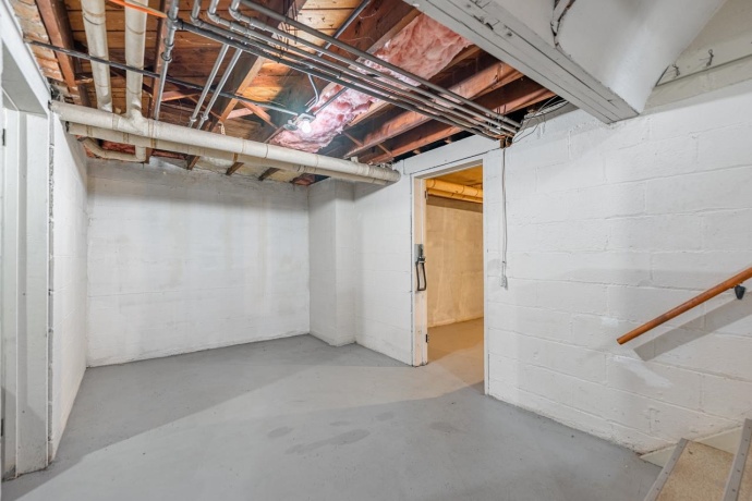 2127 Jackson, ROCKFORD, Illinois 61107, 3 Bedrooms Bedrooms, ,1 BathroomBathrooms,House,For Sale,Jackson,202507593