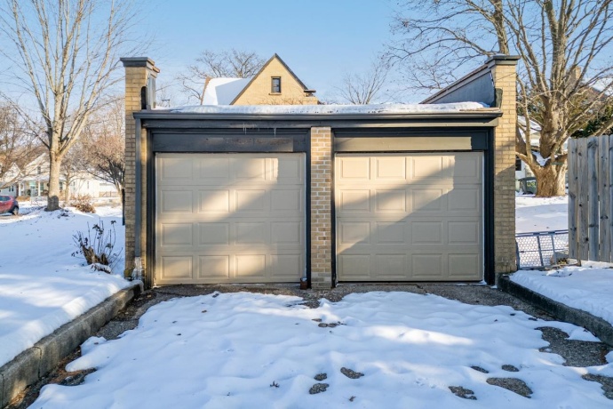 2127 Jackson, ROCKFORD, Illinois 61107, 3 Bedrooms Bedrooms, ,1 BathroomBathrooms,House,For Sale,Jackson,202507593