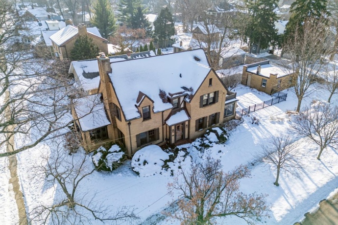 2127 Jackson, ROCKFORD, Illinois 61107, 3 Bedrooms Bedrooms, ,1 BathroomBathrooms,House,For Sale,Jackson,202507593