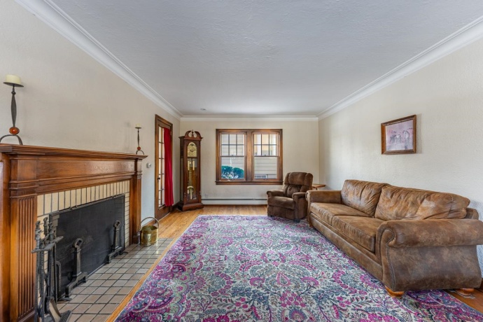 2127 Jackson, ROCKFORD, Illinois 61107, 3 Bedrooms Bedrooms, ,1 BathroomBathrooms,House,For Sale,Jackson,202507593