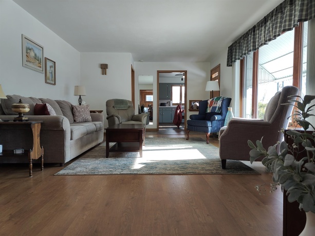 1424 American, FREEPORT, Illinois 61032, 2 Bedrooms Bedrooms, ,2 BathroomsBathrooms,House,For Sale,American,202507594