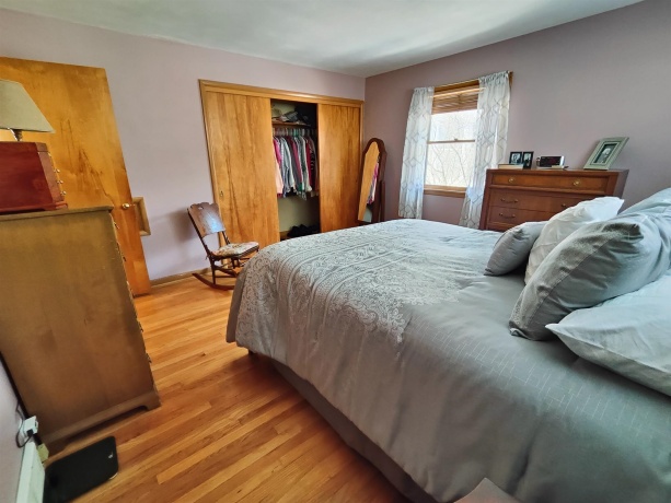 1424 American, FREEPORT, Illinois 61032, 2 Bedrooms Bedrooms, ,2 BathroomsBathrooms,House,For Sale,American,202507594