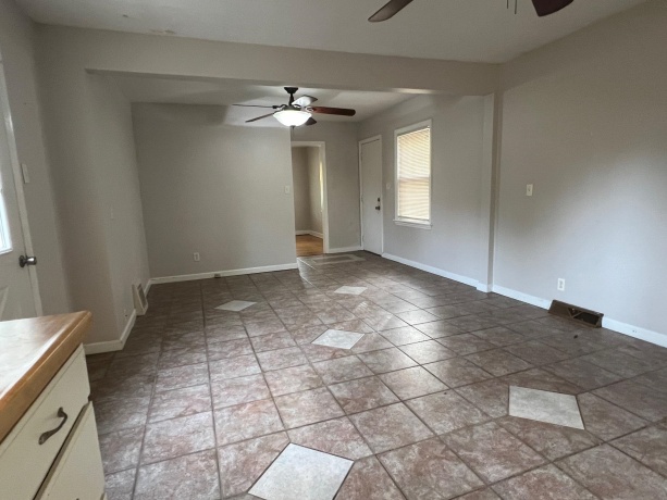 3906 Abbotsford, ROCKFORD, Illinois 61107, 2 Bedrooms Bedrooms, ,2 BathroomsBathrooms,House,For Sale,Abbotsford,202507009