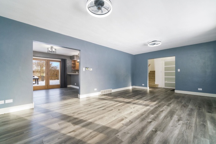 1584 Fairview, FREEPORT, Illinois 61032, 4 Bedrooms Bedrooms, ,2 BathroomsBathrooms,House,For Sale,Fairview,202507597