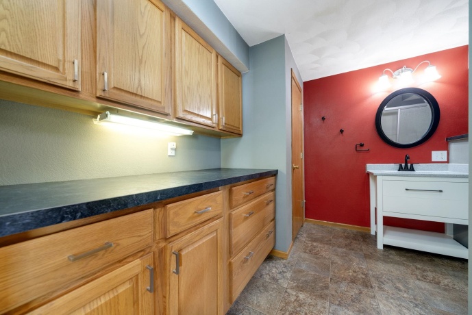 1584 Fairview, FREEPORT, Illinois 61032, 4 Bedrooms Bedrooms, ,2 BathroomsBathrooms,House,For Sale,Fairview,202507597