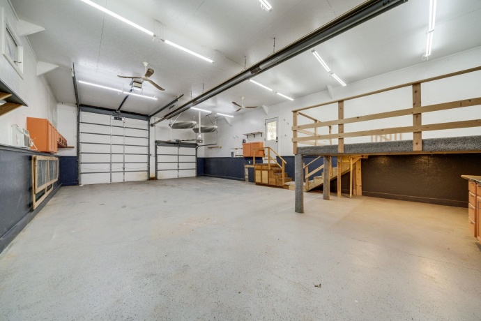 1584 Fairview, FREEPORT, Illinois 61032, 4 Bedrooms Bedrooms, ,2 BathroomsBathrooms,House,For Sale,Fairview,202507597