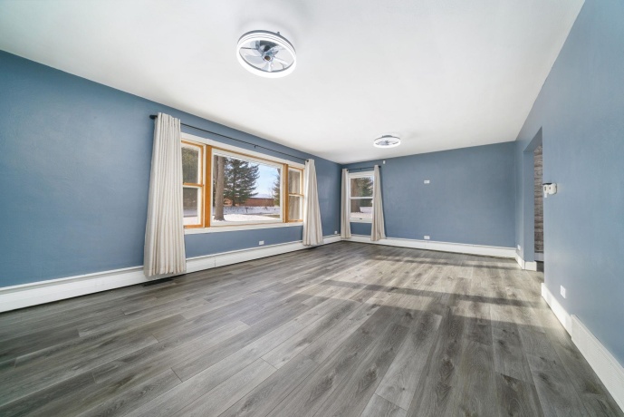 1584 Fairview, FREEPORT, Illinois 61032, 4 Bedrooms Bedrooms, ,2 BathroomsBathrooms,House,For Sale,Fairview,202507597