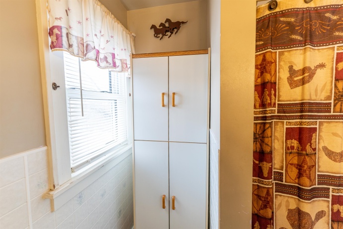 7965 Adeline, LEAF RIVER, Illinois 61047, 3 Bedrooms Bedrooms, ,1 BathroomBathrooms,House,For Sale,Adeline,202507601