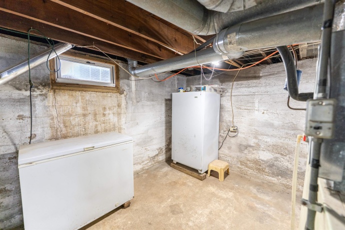 7965 Adeline, LEAF RIVER, Illinois 61047, 3 Bedrooms Bedrooms, ,1 BathroomBathrooms,House,For Sale,Adeline,202507601