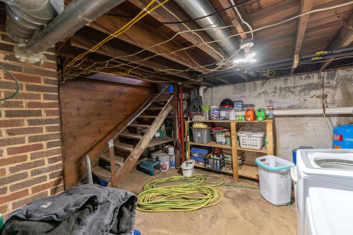 7965 Adeline, LEAF RIVER, Illinois 61047, 3 Bedrooms Bedrooms, ,1 BathroomBathrooms,House,For Sale,Adeline,202507601