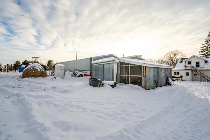 7965 Adeline, LEAF RIVER, Illinois 61047, 3 Bedrooms Bedrooms, ,1 BathroomBathrooms,House,For Sale,Adeline,202507601