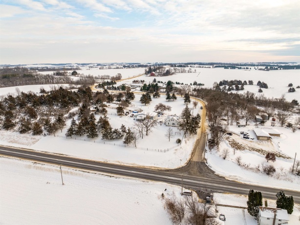 7965 Adeline, LEAF RIVER, Illinois 61047, 3 Bedrooms Bedrooms, ,1 BathroomBathrooms,House,For Sale,Adeline,202507601