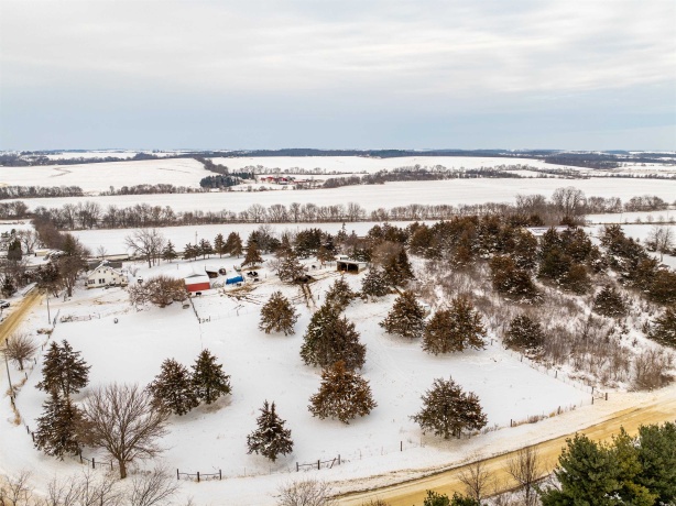 7965 Adeline, LEAF RIVER, Illinois 61047, 3 Bedrooms Bedrooms, ,1 BathroomBathrooms,House,For Sale,Adeline,202507601