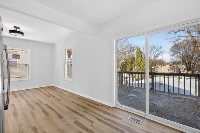 1111 Loomis, ROCKFORD, Illinois 61102, 4 Bedrooms Bedrooms, ,1 BathroomBathrooms,House,For Sale,Loomis,202507608