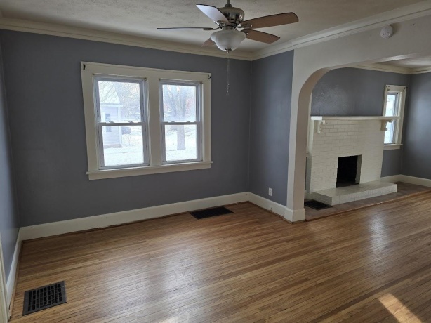 2103 Court, ROCKFORD, Illinois 61103, 3 Bedrooms Bedrooms, ,1 BathroomBathrooms,House,For Sale,Court,202507617