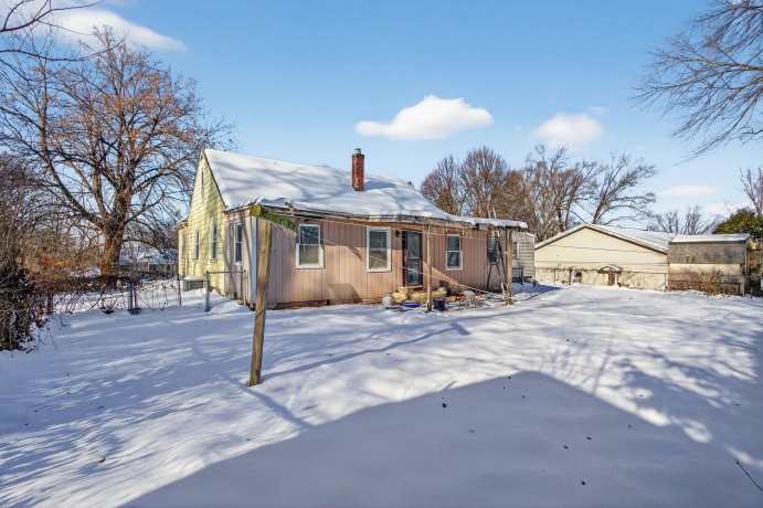 2338 22nd, ROCKFORD, Illinois 61108, 3 Bedrooms Bedrooms, ,3 BathroomsBathrooms,House,For Sale,22nd,202507620