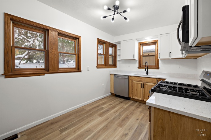 1016 B, ROCKFORD, Illinois 61107, 3 Bedrooms Bedrooms, ,1 BathroomBathrooms,House,For Sale,B,202507411