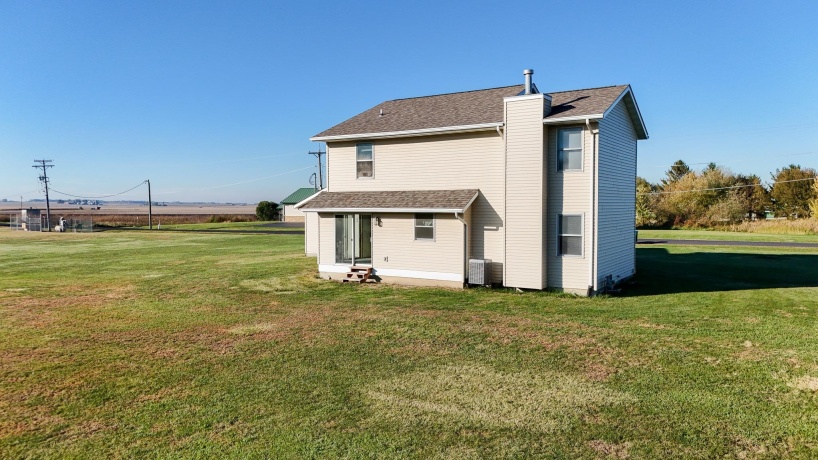 710 Otter Creek, MILLEDGEVILLE, Illinois 61051, 3 Bedrooms Bedrooms, ,2 BathroomsBathrooms,House,For Sale,Otter Creek,202506681