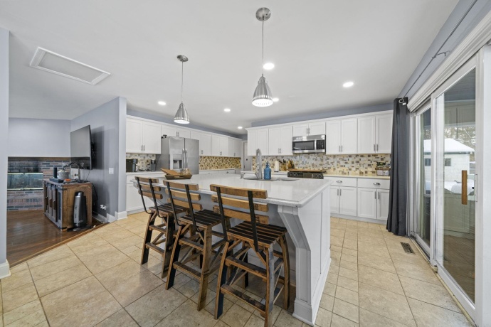 36W390 Winding, WEST DUNDEE, Illinois 60118, 3 Bedrooms Bedrooms, ,2 BathroomsBathrooms,House,For Sale,Winding,202507630