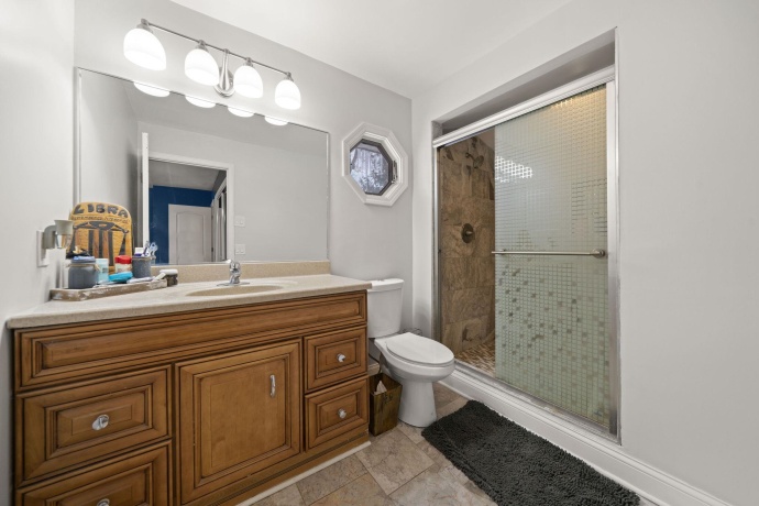 36W390 Winding, WEST DUNDEE, Illinois 60118, 3 Bedrooms Bedrooms, ,2 BathroomsBathrooms,House,For Sale,Winding,202507630