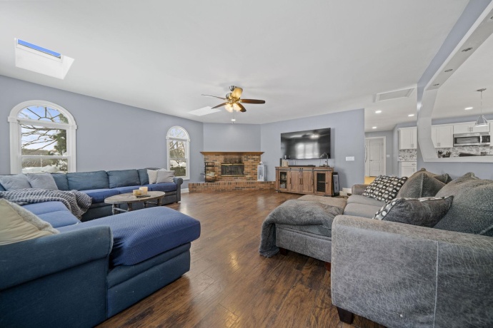 36W390 Winding, WEST DUNDEE, Illinois 60118, 3 Bedrooms Bedrooms, ,2 BathroomsBathrooms,House,For Sale,Winding,202507630