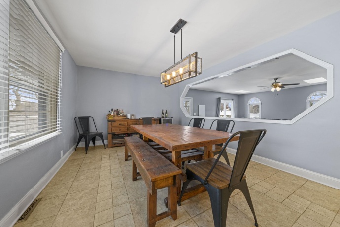 36W390 Winding, WEST DUNDEE, Illinois 60118, 3 Bedrooms Bedrooms, ,2 BathroomsBathrooms,House,For Sale,Winding,202507630