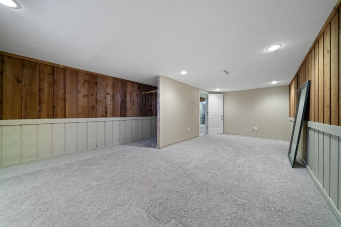 36W390 Winding, WEST DUNDEE, Illinois 60118, 3 Bedrooms Bedrooms, ,2 BathroomsBathrooms,House,For Sale,Winding,202507630