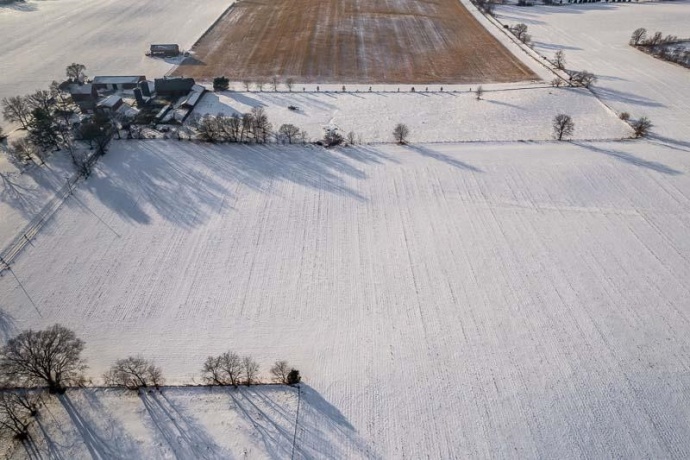 9202 TOWN HALL, BELVIDERE, Illinois 61008, 4 Bedrooms Bedrooms, ,1 BathroomBathrooms,Farm,For Sale,TOWN HALL,202507634