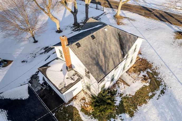 9202 TOWN HALL, BELVIDERE, Illinois 61008, 4 Bedrooms Bedrooms, ,1 BathroomBathrooms,Farm,For Sale,TOWN HALL,202507634