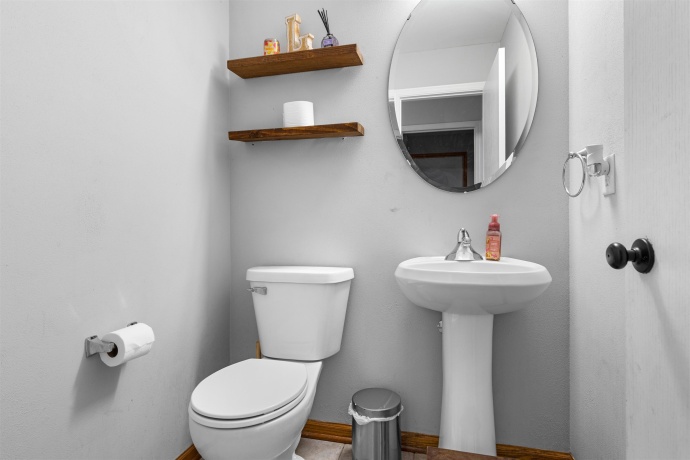 5652 KARAKUL, ROSCOE, Illinois 61073, 4 Bedrooms Bedrooms, ,2 BathroomsBathrooms,House,For Sale,KARAKUL,202507632