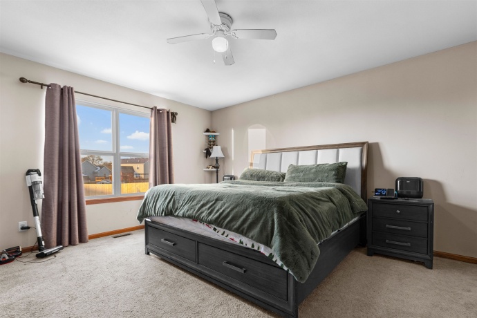 5652 KARAKUL, ROSCOE, Illinois 61073, 4 Bedrooms Bedrooms, ,2 BathroomsBathrooms,House,For Sale,KARAKUL,202507632