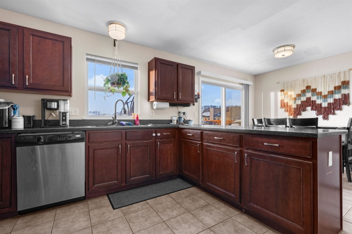 5652 KARAKUL, ROSCOE, Illinois 61073, 4 Bedrooms Bedrooms, ,2 BathroomsBathrooms,House,For Sale,KARAKUL,202507632