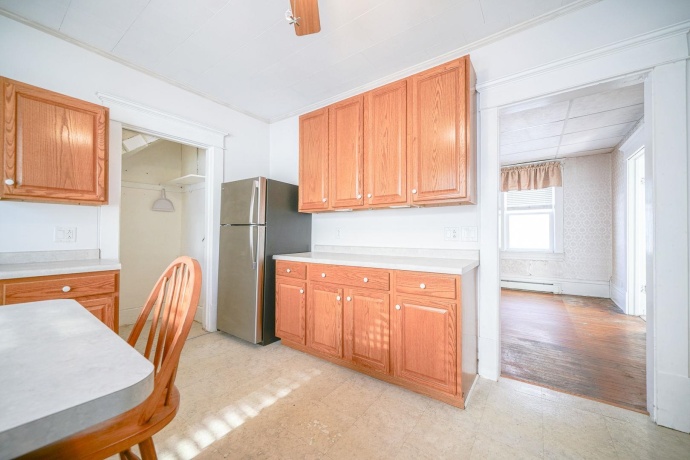 408 5th, OREGON, Illinois 61061, 5 Bedrooms Bedrooms, ,2 BathroomsBathrooms,House,For Sale,5th,202507636