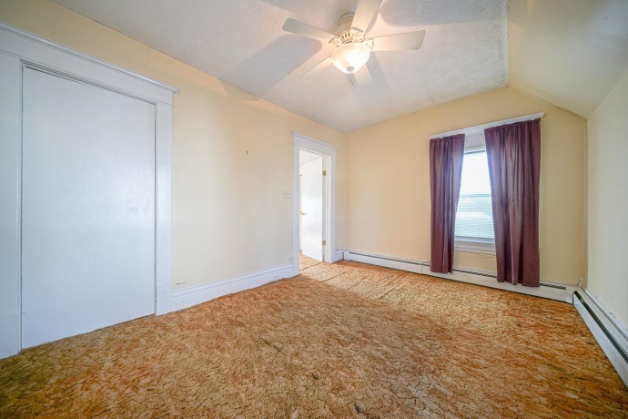 408 5th, OREGON, Illinois 61061, 5 Bedrooms Bedrooms, ,2 BathroomsBathrooms,House,For Sale,5th,202507636