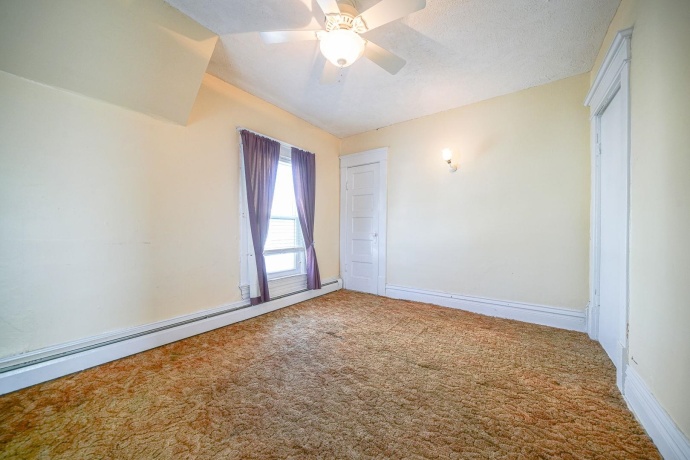 408 5th, OREGON, Illinois 61061, 5 Bedrooms Bedrooms, ,2 BathroomsBathrooms,House,For Sale,5th,202507636