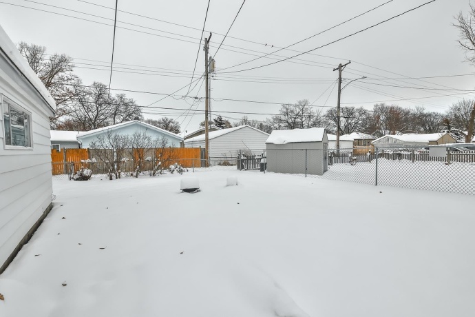 3107 GARFIELD, ROCKFORD, Illinois 61101, ,2 Units,For Sale,GARFIELD,202507502