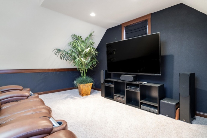 6871 Montague, ROCKFORD, Illinois 61102, 4 Bedrooms Bedrooms, ,4 BathroomsBathrooms,House,For Sale,Montague,202507641