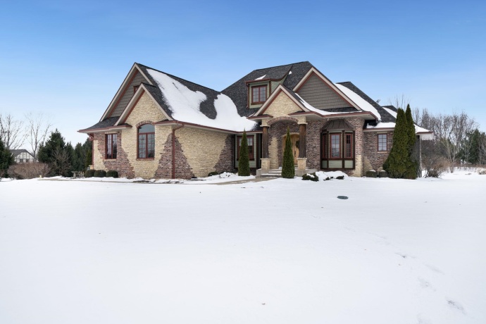 6871 Montague, ROCKFORD, Illinois 61102, 4 Bedrooms Bedrooms, ,4 BathroomsBathrooms,House,For Sale,Montague,202507641