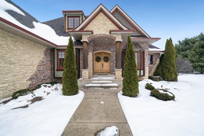 6871 Montague, ROCKFORD, Illinois 61102, 4 Bedrooms Bedrooms, ,4 BathroomsBathrooms,House,For Sale,Montague,202507641