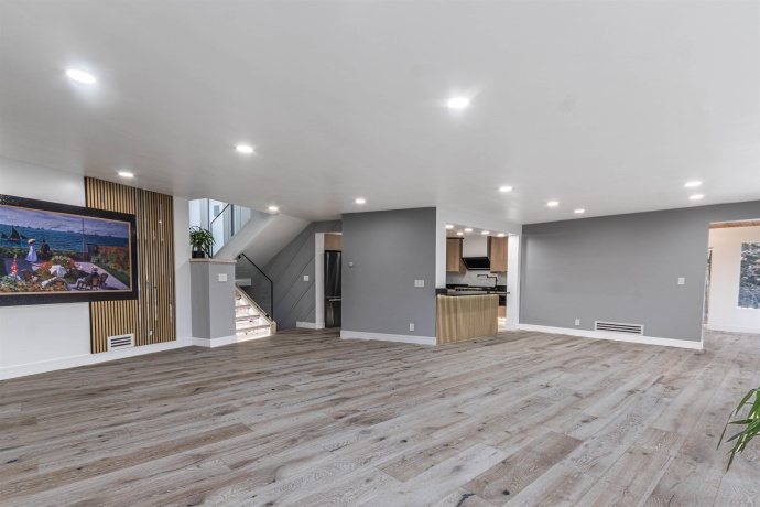 2200 Willow, ROCKFORD, Illinois 61107, 4 Bedrooms Bedrooms, ,2 BathroomsBathrooms,House,For Sale,Willow,202507644