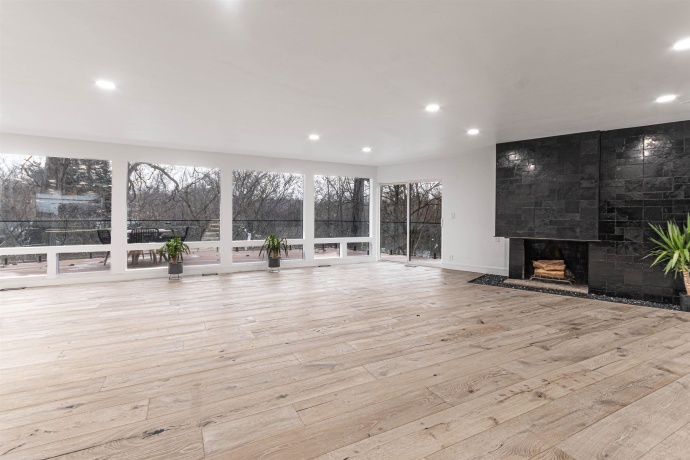 2200 Willow, ROCKFORD, Illinois 61107, 4 Bedrooms Bedrooms, ,2 BathroomsBathrooms,House,For Sale,Willow,202507644